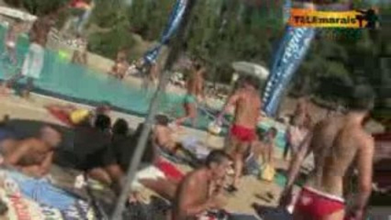 lgbt marseille  pool party sept 2009