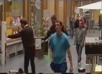 hight kick dans les dents