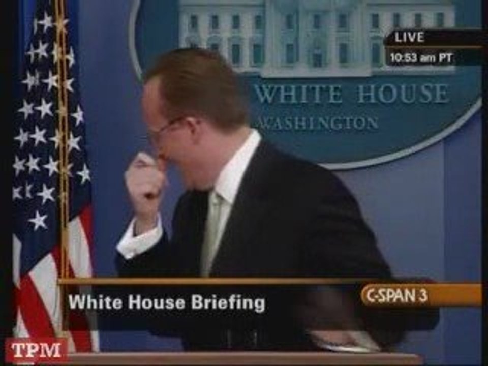 Gibbs Shows Photo Of Obama Blocking Reggie Love's Shot