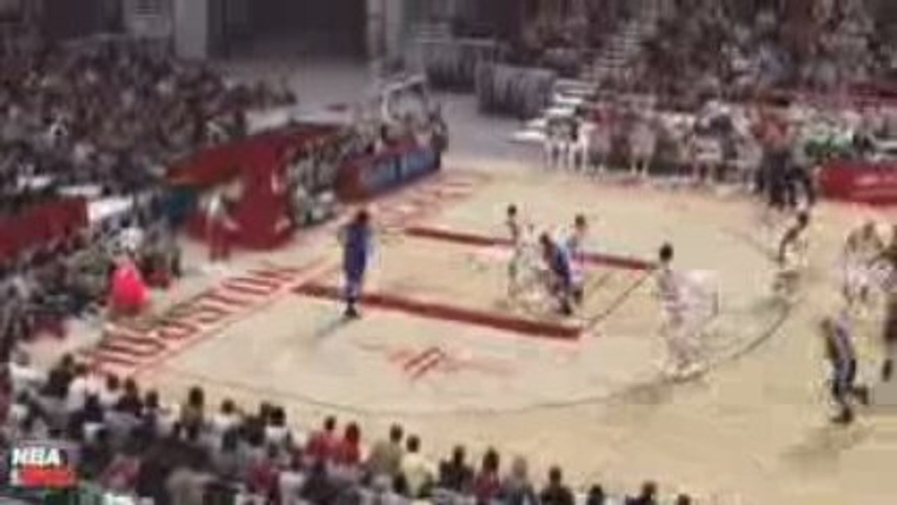 NBA 2K10 - Jordan Hill - Dunk - Sacramento VS Houston