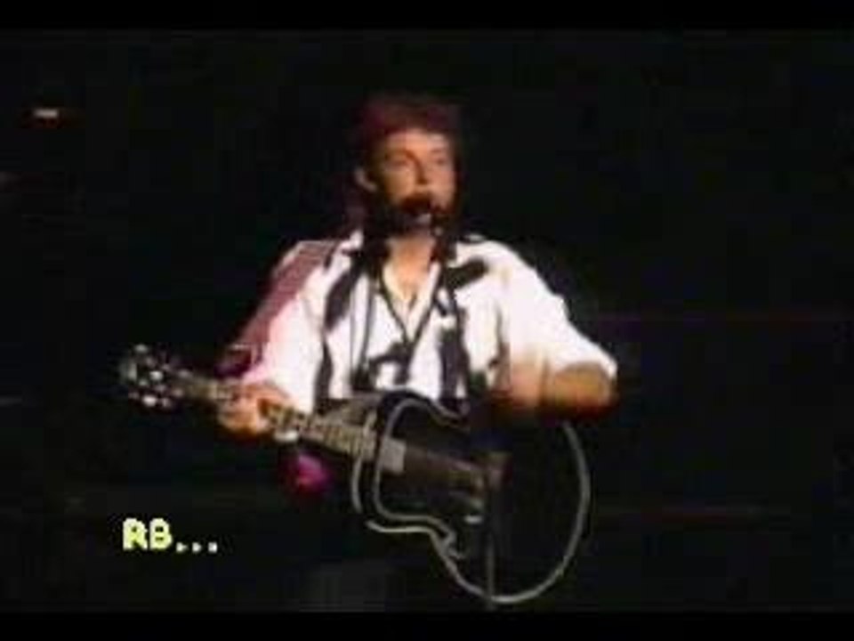 Paul McCartney - Yesterday (live)