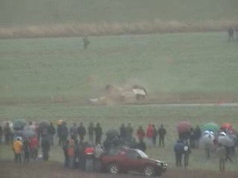 Rallye du Touquet 2009 "sortie de route de Canivenq "E.S 4"