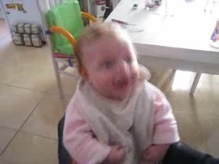 Trop rigolo le cheval avec papa