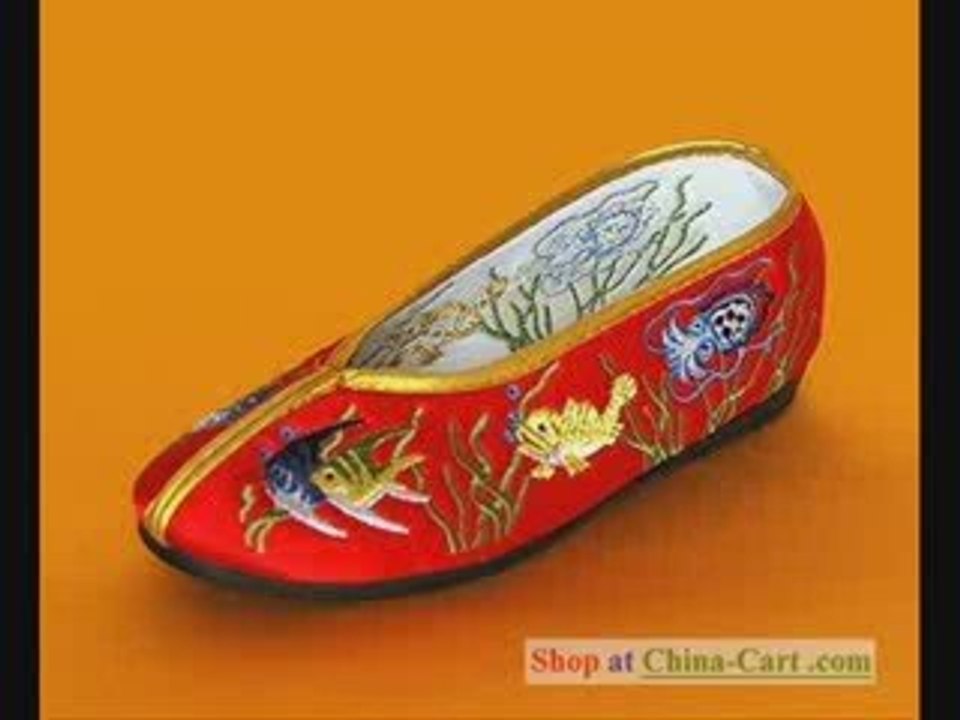Chinese Traditional Shoes Embroidered Satin Handmade Cloth