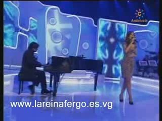 NURIA FERGÓ CANTA DOS CRUCES EN SE LLAMA COPLA DE CANAL SUR