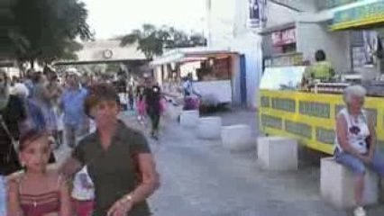 1 Aramon - notre arrivée spétaculaire