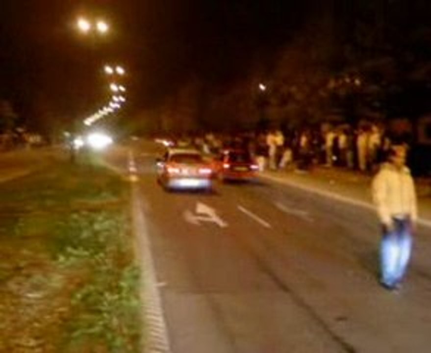 Corsa Vs laguna V6