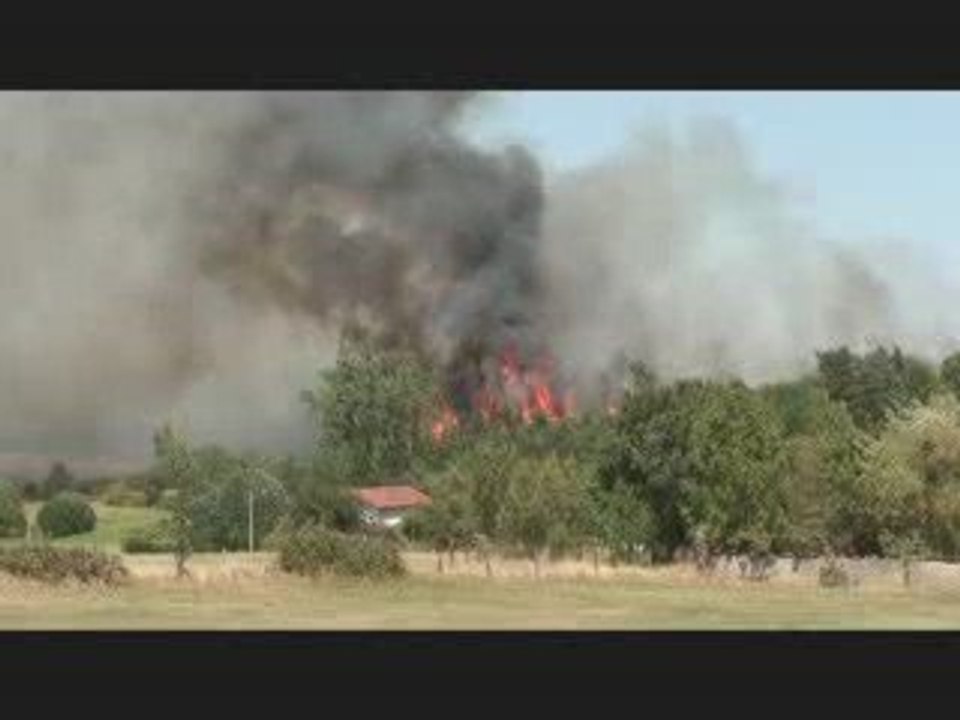 Incendie a Périgneux