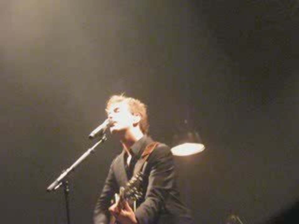 Renan Luce - La fille de la bande (extrait) @ Lyon, 09