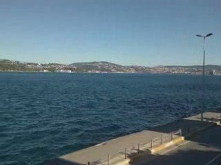 TARABYA DA MUHTEŞEM YALI DAİRESİ