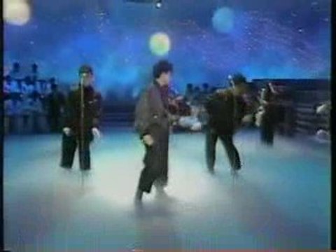 チェッカーズ / 星屑のステージ