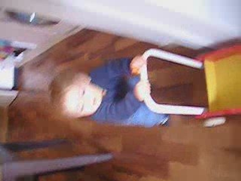 nils mit dem gehwagen