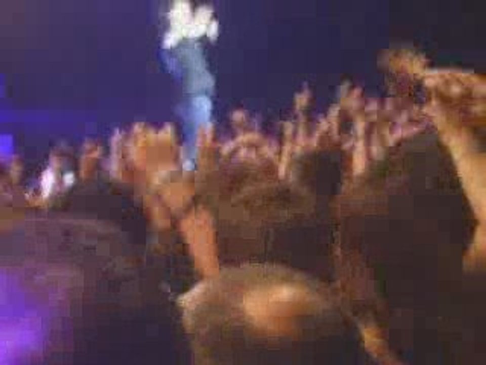 Indochine 06.10.09 - Trois Nuits Par Semaine [1/2]