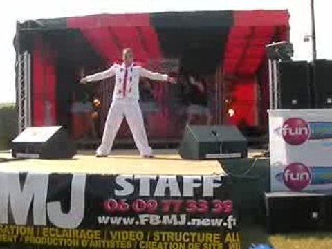 Womanizer - Circus ( Spectacle Association Elfe 2009 )