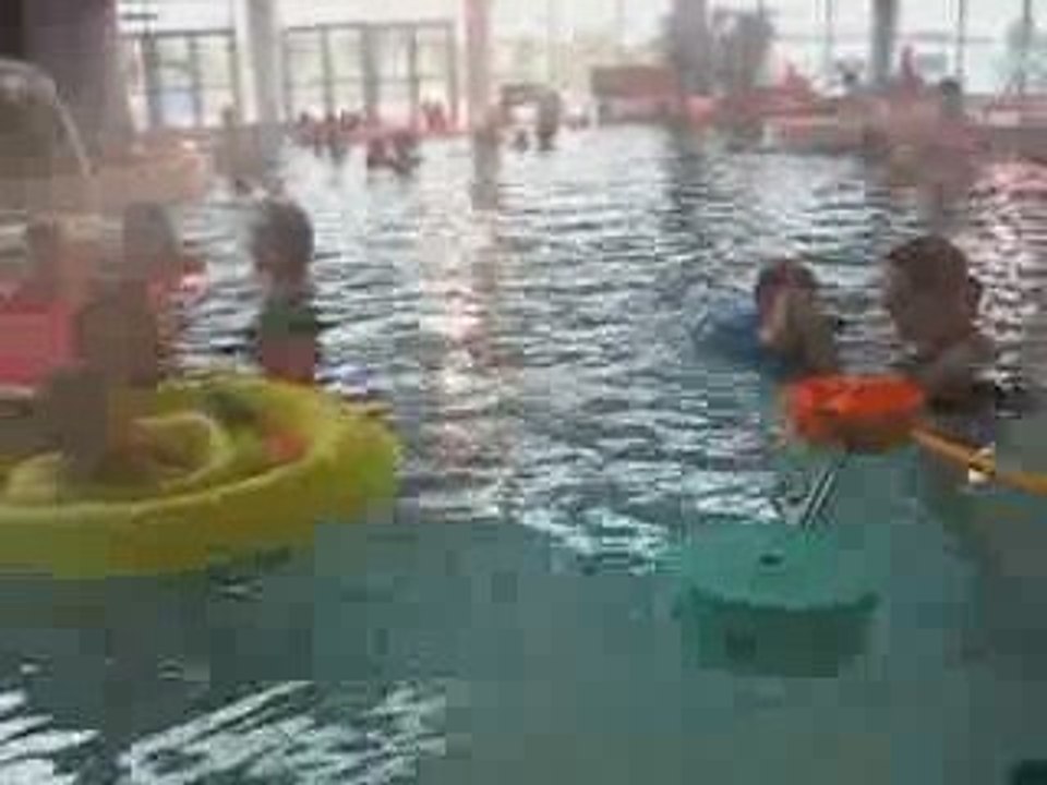 Hugo et moi à la piscine