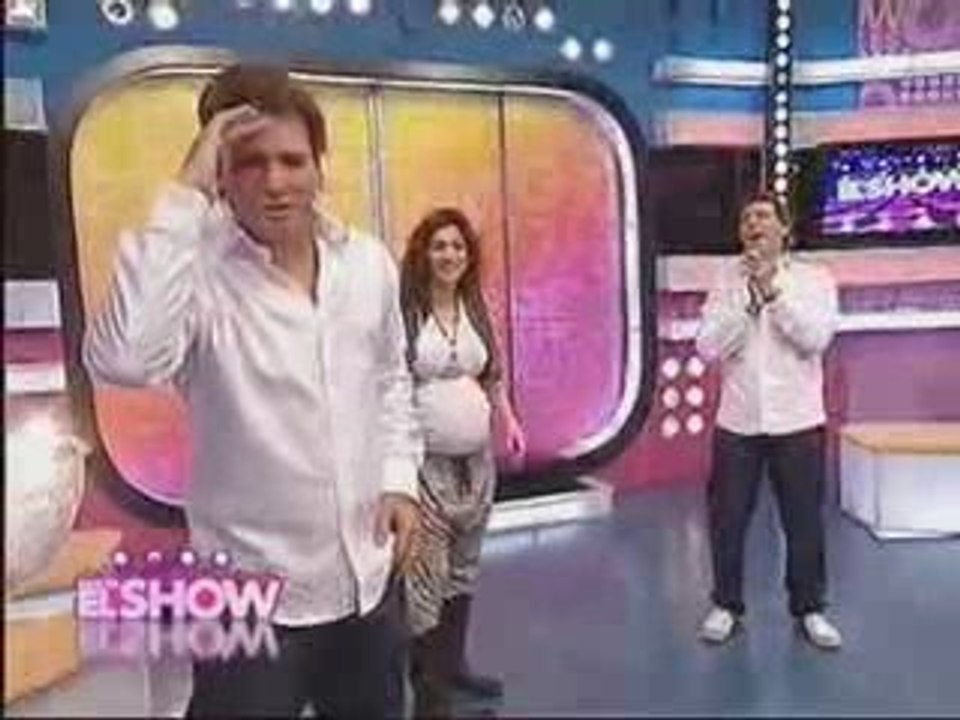 Martín Bossi como José María Listorti con José María