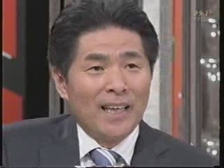 広島戦後のインタに答える鈴木啓太
