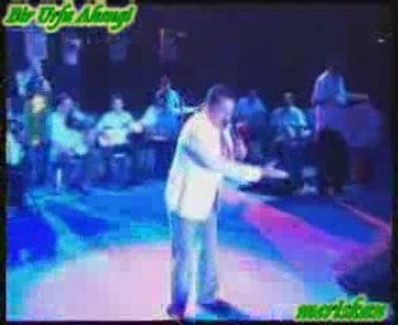 İBRAHİM TATLISES ALİAĞA KONSERİ- GELMEZSEN GELME