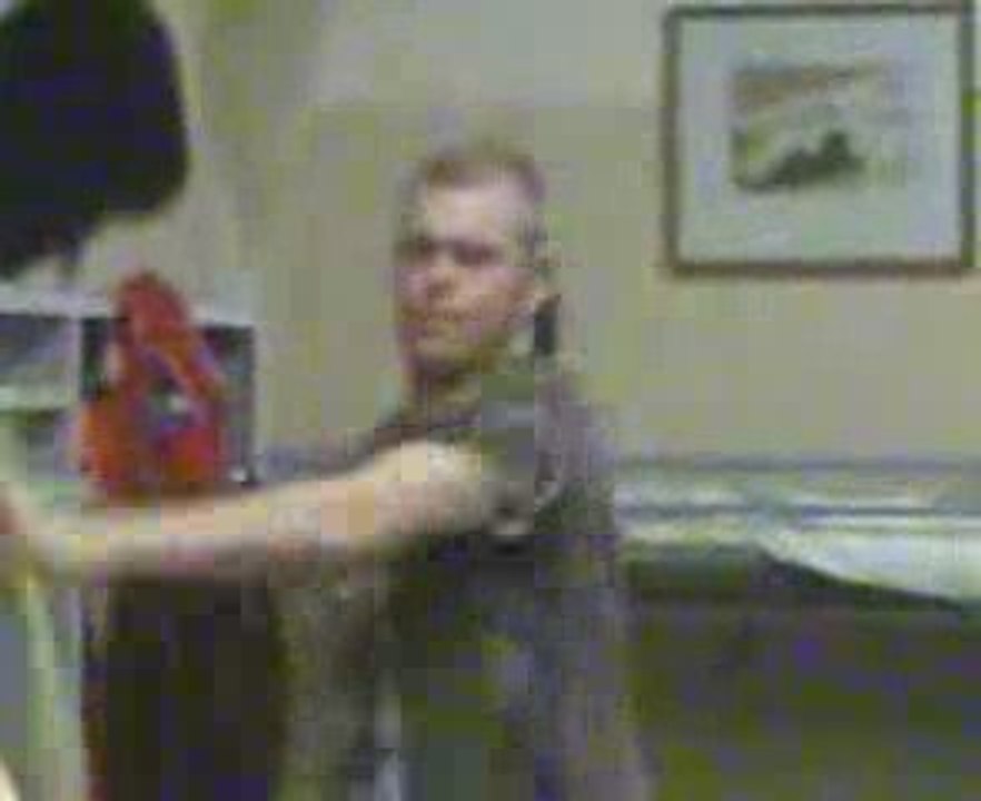 Régis fait une démonstration avec un baton