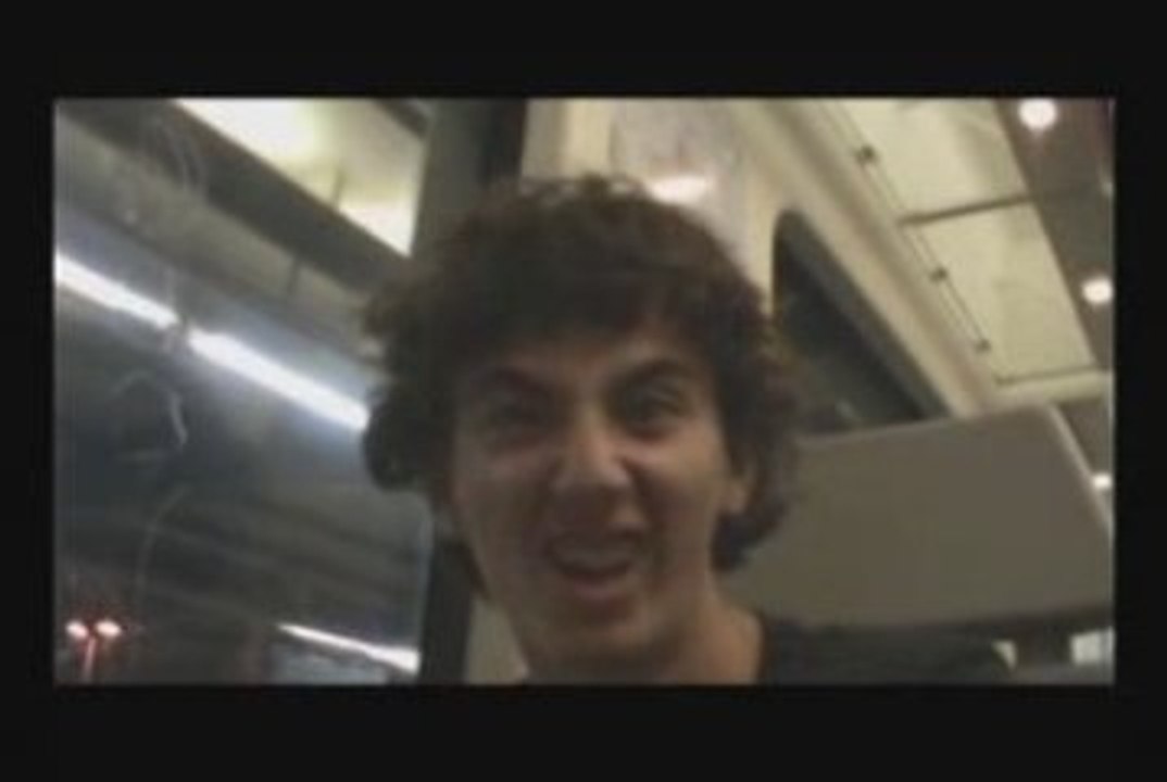 ·(NeW wOrLd/FiNdE fIeStA)·