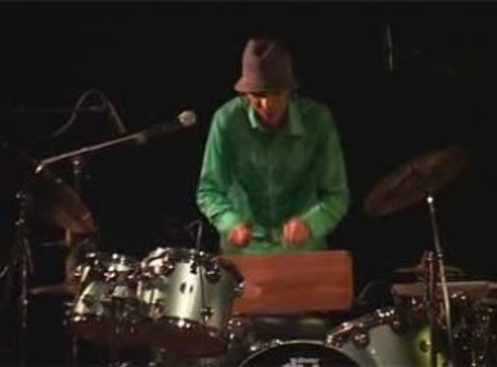 Akpé Motion & Alain Brunet Magic Wood Box "Partir de Rien"