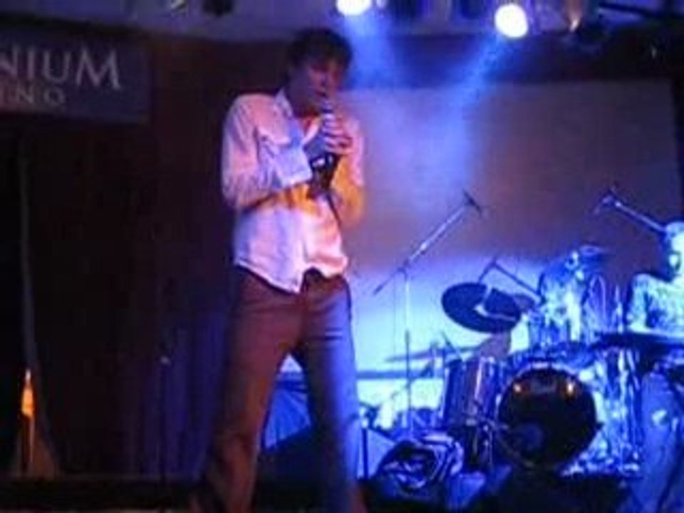 Martin Bossi como Sandro