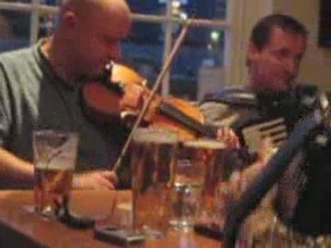 apperçu d'une session de musique irlandaise2-Leeds 09oct2010
