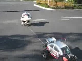 bebe chaise roulante voiture radiocommandee