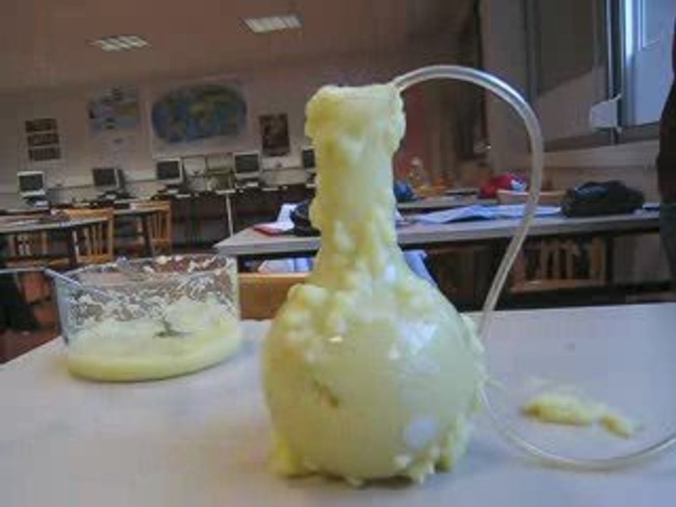 Modélisation d'une éruption explosive: Vidéo 03