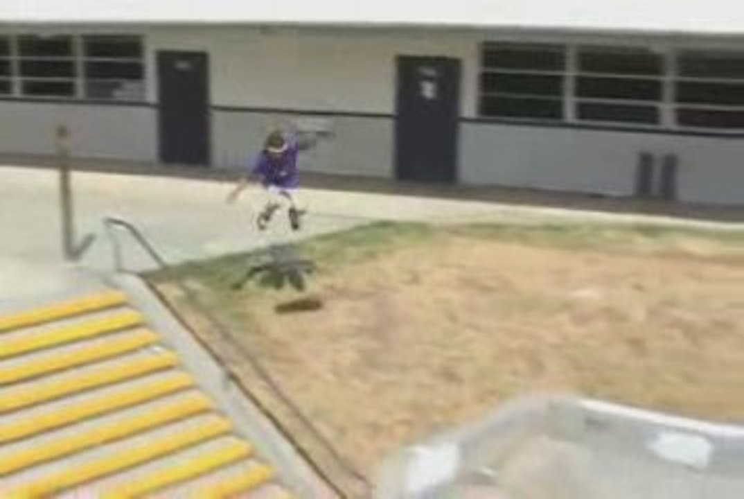 skateboard dans les couilles