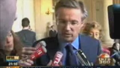 Jean Sarkozy à l'EPAD : ca tangue à droite