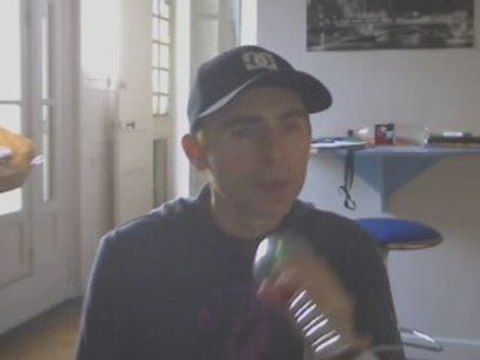 Wiwi égratigne Amoureuse d'Aldebert