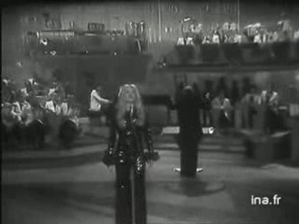 Sylvie Vartan "Non, je ne suis plus la même"