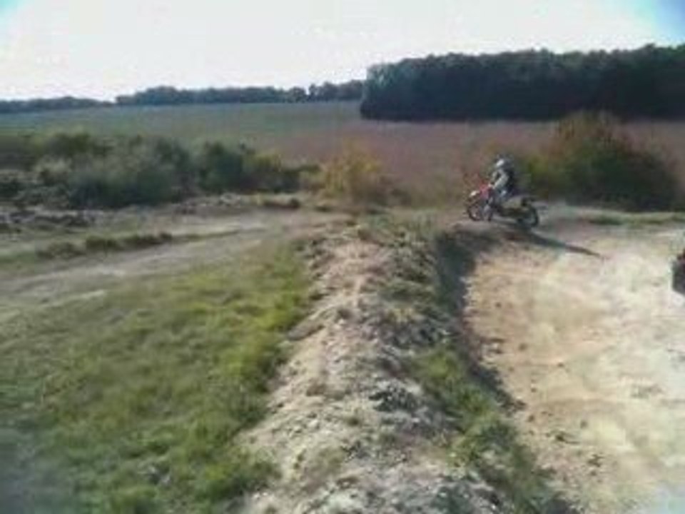 500 cr a janot +saut mika quad fini bras cassé