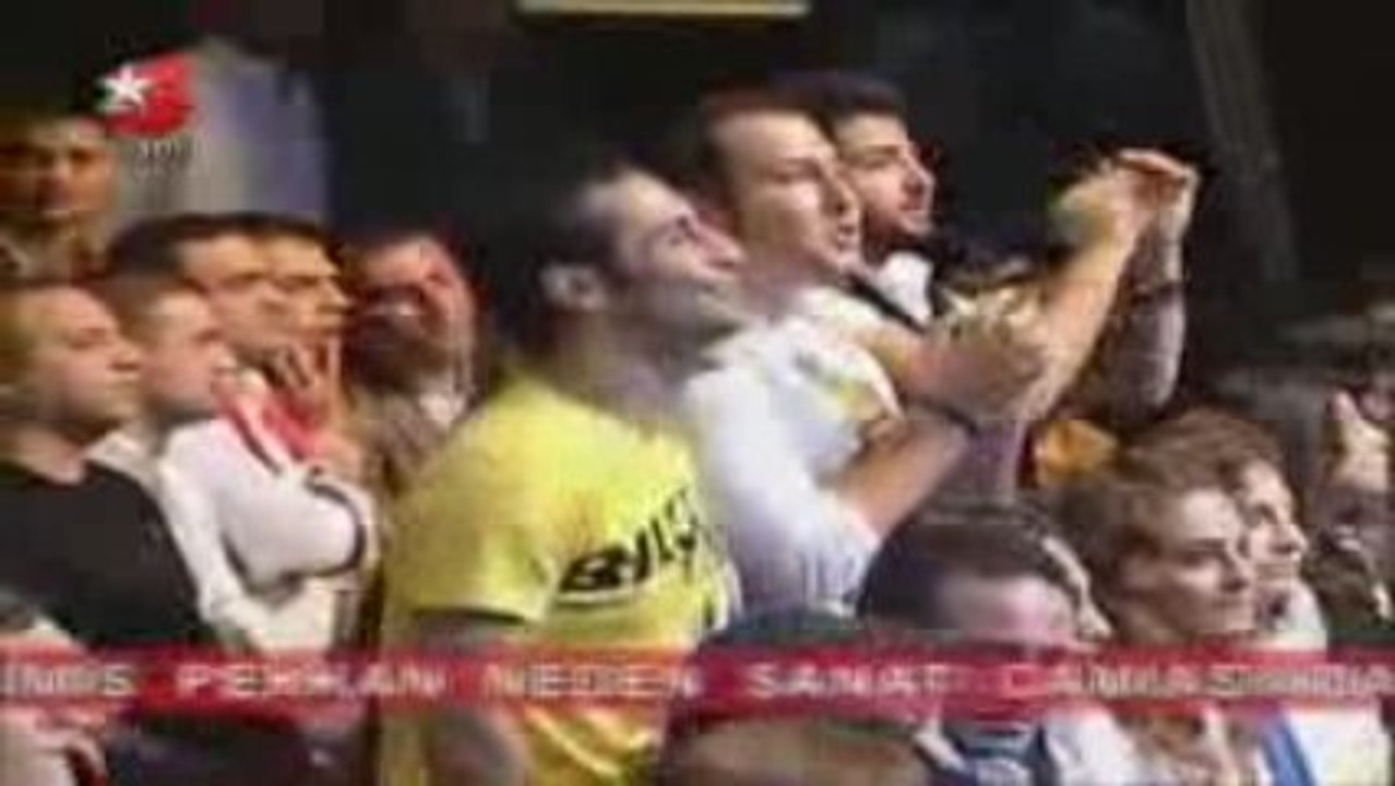 Ajda Pekkan Bir Garip  Yolcuyum