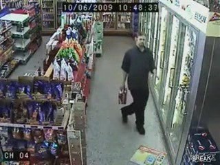 Quand un Homme Ivre décide d'acheter un Pack de bière ...