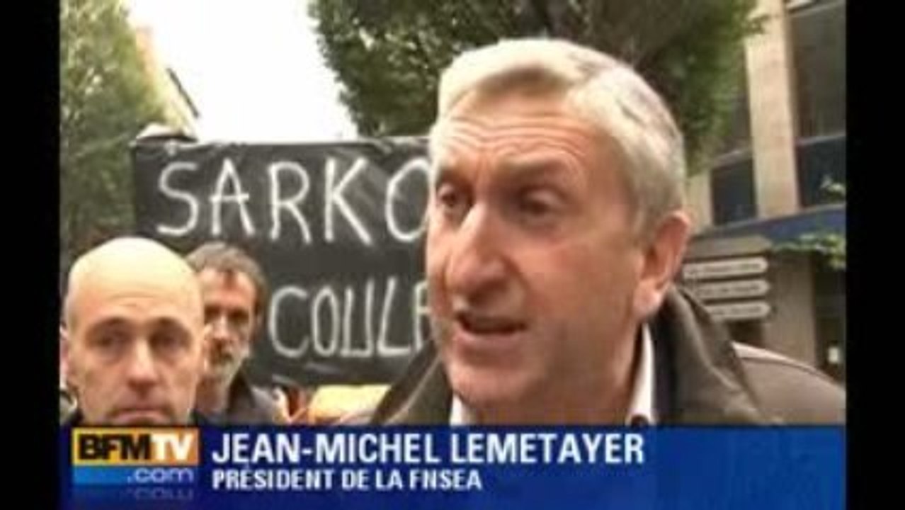 Les agriculteurs défilent à Rennes
