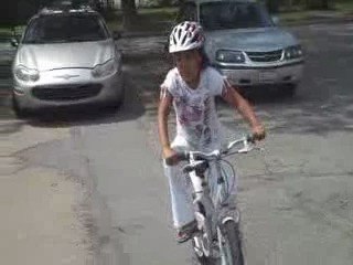 Ohio child injury lawyers gift a bicycle to Amalia Paige