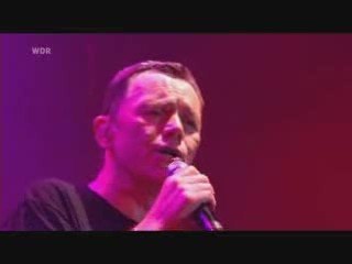 ub 40 "red red wine"[live] summerjam 2009