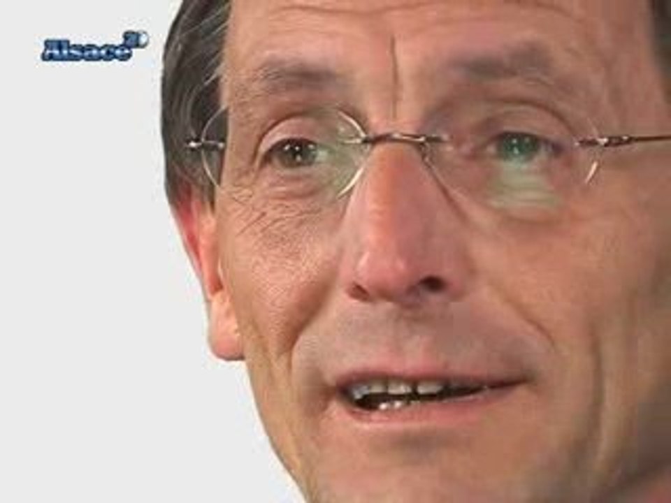 Démocratie Participative : Robert Herrmann sous le gril