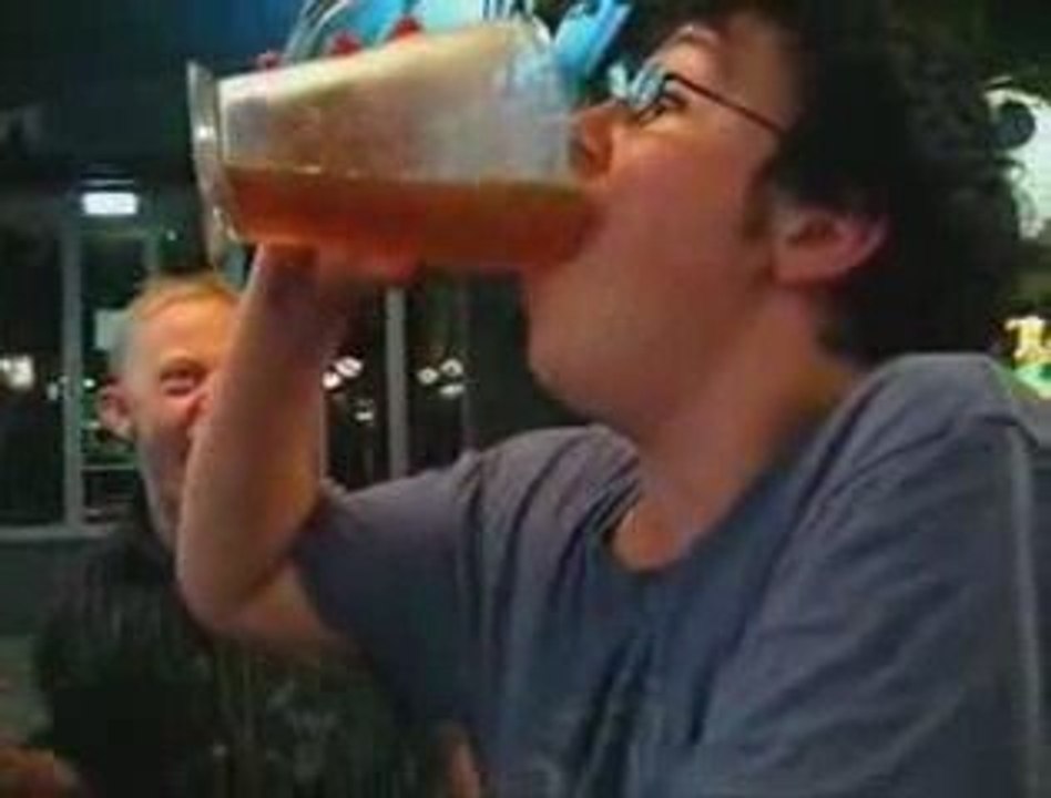 Un vrai gobeur de bière !