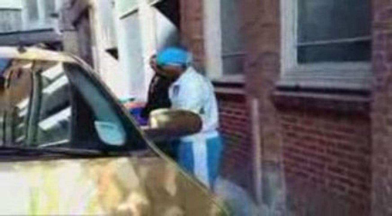 La voiture en or d'El Hadji Diouf