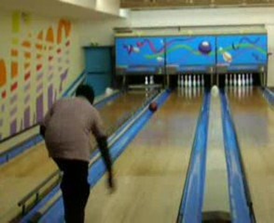 Sortie au Bowling avec le S P F samedi 17.10.2009 (1/4)