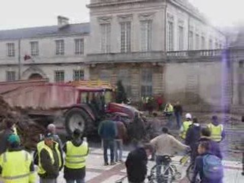 Manifestation des agriculteurs le16 10 09 à Chalons