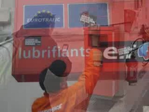 Action Greenpeace Nancy 17 Octobre Total