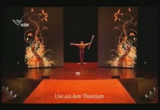 STANISLAV VYSOTSKIY-juggling-presents-Art agency Valentino