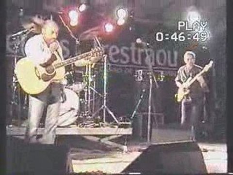 Les fréres GUICHEN en fest noz rond de St-Vincent