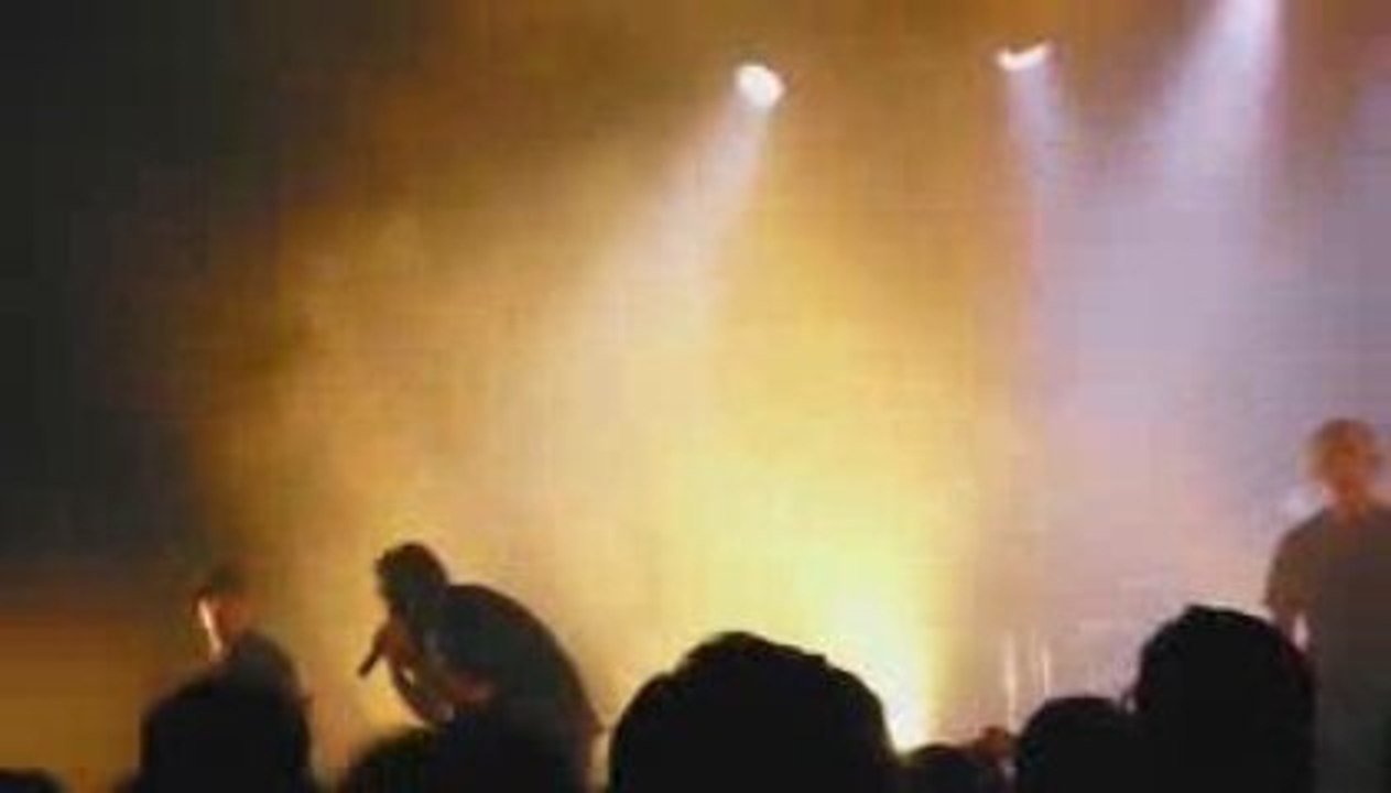 Mass Hysteria - L'Archipel des Pensées (Live)