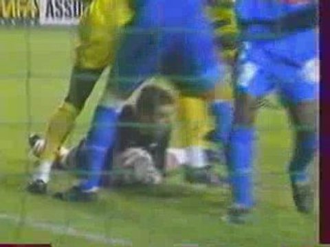 Magnifiques ratés devant le but !