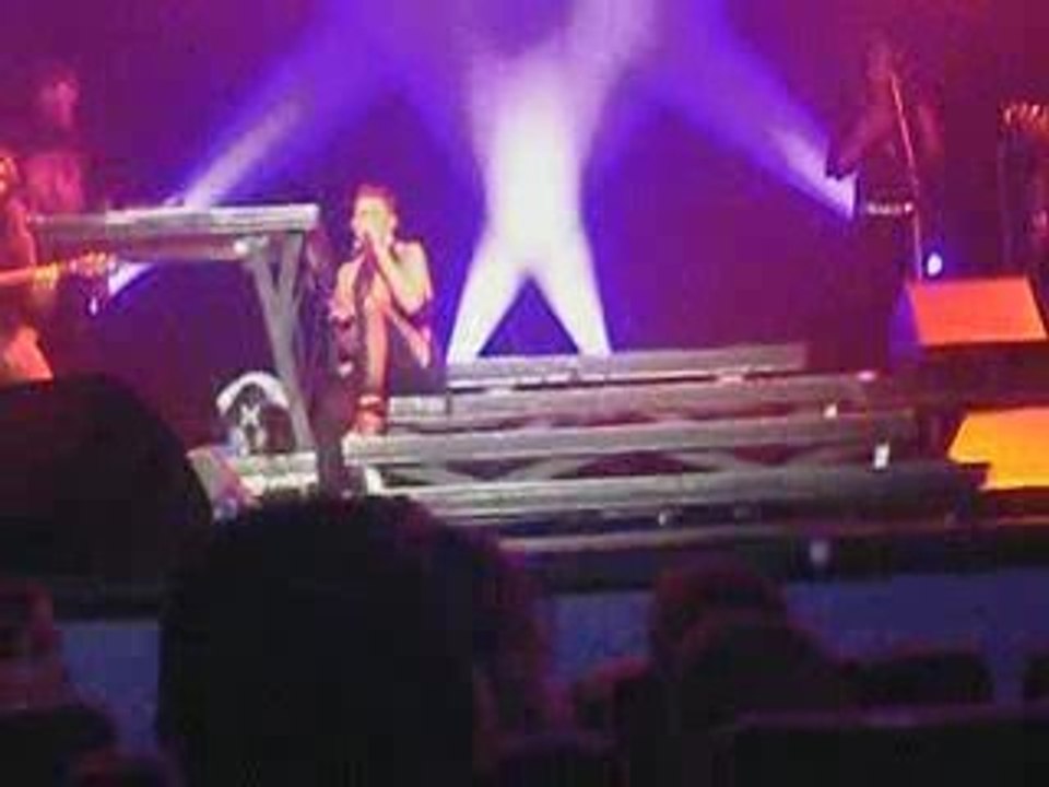 SHERYFA LUNA - Atmosphère Tour - Evreux le 15 Octobre 2009